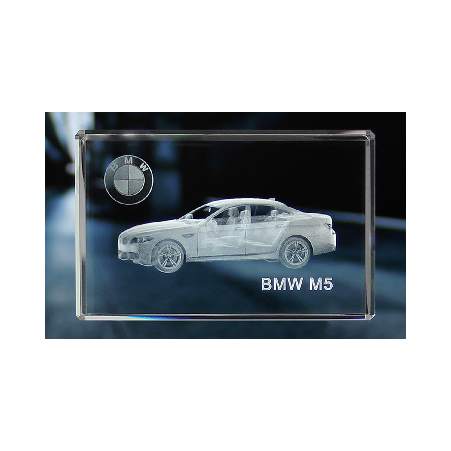 Standard 3D Glaskristall BMW M5 Limousine