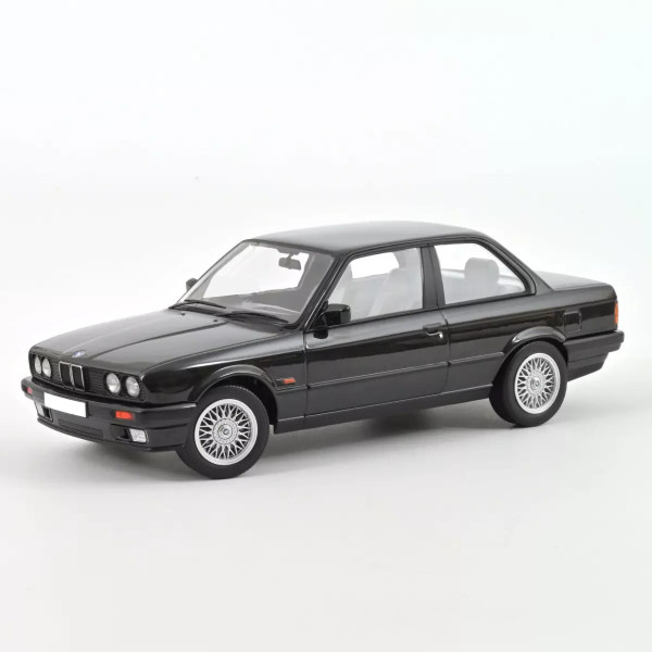 BMW 325i 1988 Schwarz metallic - 1:18
