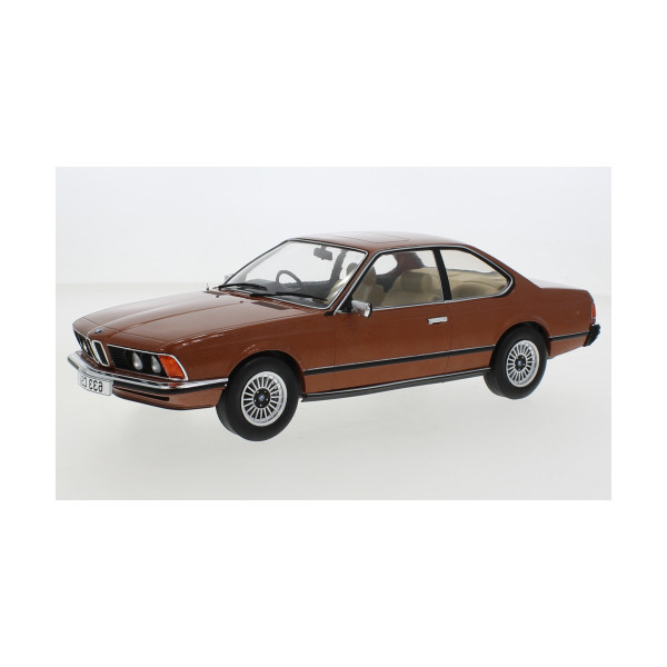 BMW 6er (E24) metallic-braun - 1:18